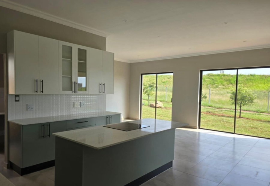 2 Bedroom Property for Sale in Xanadu North West